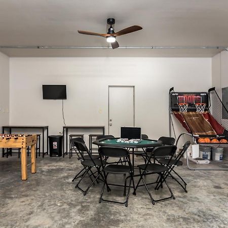 Amazing Downtown Location For Groups! Villa Little Rock Exteriör bild